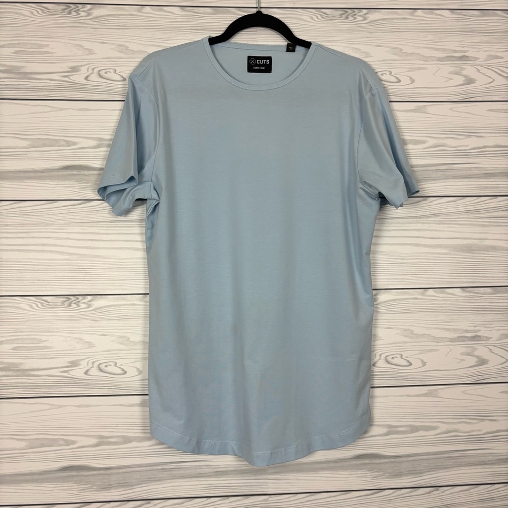 CUTS Clothing Curve-Hem Pyca Pro Blue Short Sleeve Shirt Size Medium
